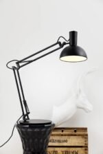 Design For The People Arki stona lampa crna