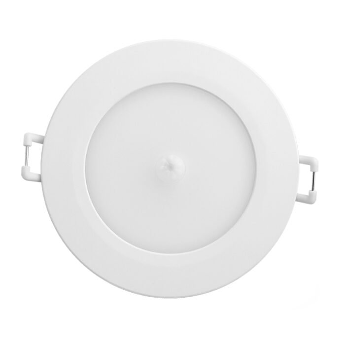 Mantra Yucatan ugradni spot LED CCT IP54 8W bela Ø 10.5cm - Slika 1