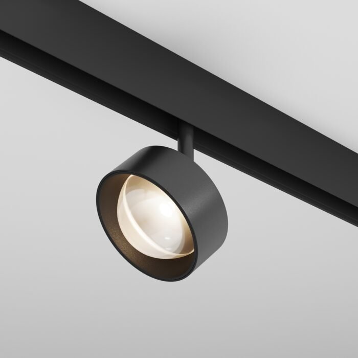 Maytoni Lens magnetni šinski reflektor crni 3000K 15W 70° Maytoni Lens magnetni šinski reflektor crni 3000K 15W 70° - Slika 1