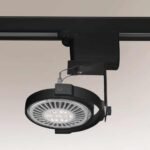 Shilo Sakura reflektor za trofaznu šinsku rasvetu crna